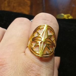 Compass gold ring